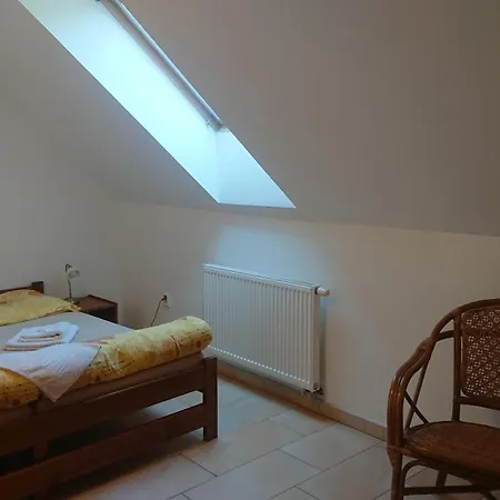 U Karabiny Vendégház 3*